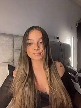 AnnyLopezzz  online show from 04.02.26