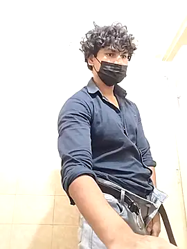 Snapshot of Goodmens5 chatting on 09.24.25 Goodmens5 online show from 09.24.25