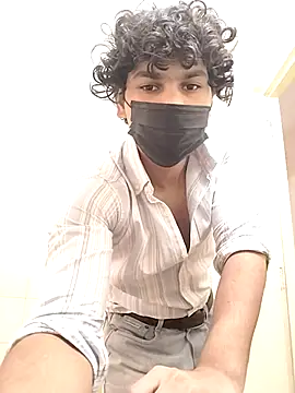 Snapshot of Goodmens5 chatting on 10.16.25 Goodmens5 online show from 10.16.25