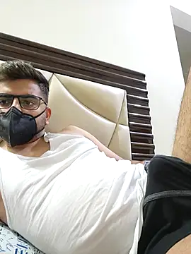 LoveGuruRA online show from 10.30.25