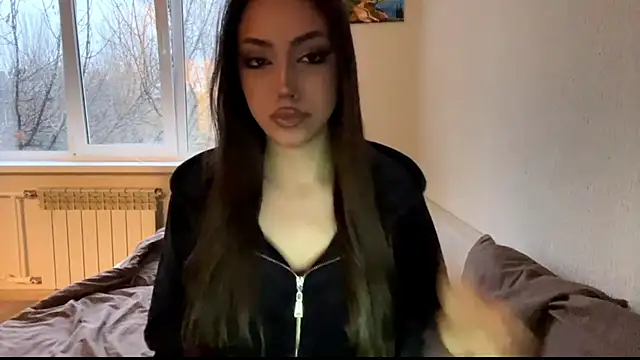 Leaf Unto online show from 11.08.25