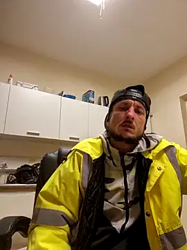 MODEST11 MMiILOO AMARO online show from 10.16.25