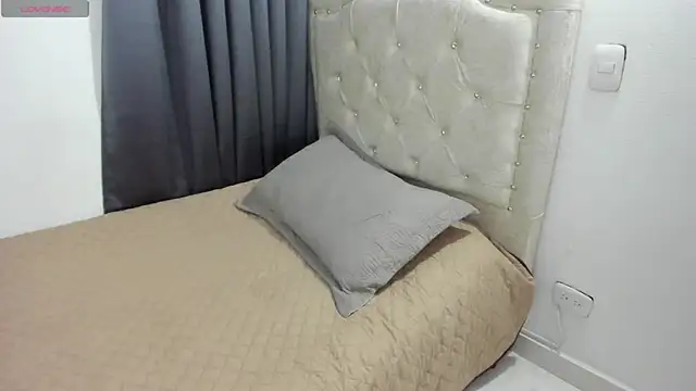 Sunnycurvymf online show from 11.05.25