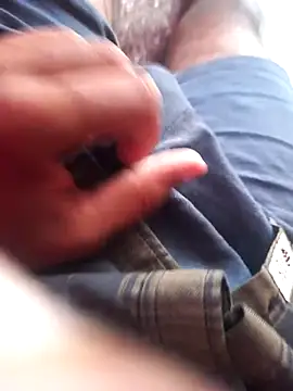 Snapshot of Hyd-bad-boy-25 chatting on 11.01.25 Hyd-bad-boy-25 online show from 11.01.25