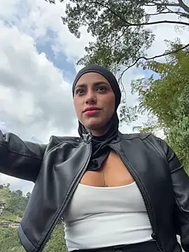 AlannaEvons online show from 02.15.26