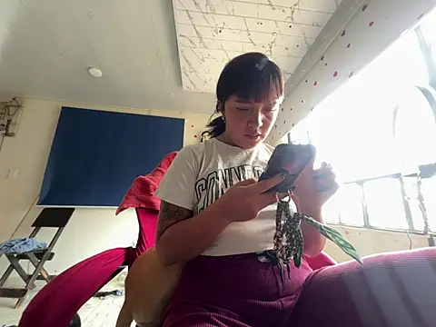 Snapshot of amanne_misa chatting on 06.05.26 amanne misa online show from 06.05.26