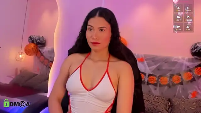 Snapshot of sweetrose_01 chatting on 10.28.25 sweetrose 01 online show from 10.28.25