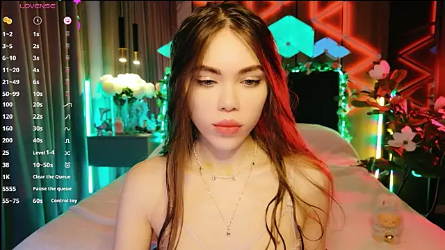 MimiFors online show from 10.07.25