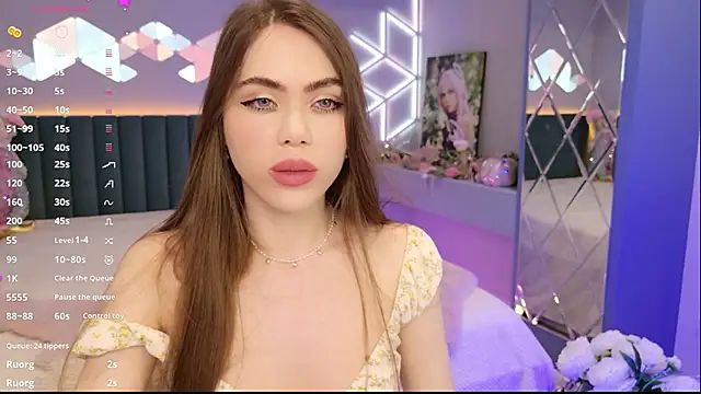 Snapshot of MimiFors chatting on 05.17.26 MimiFors online show from 05.17.26