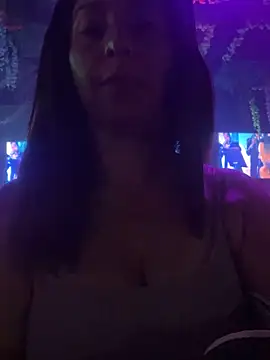 maleja23 online show from 10.30.25