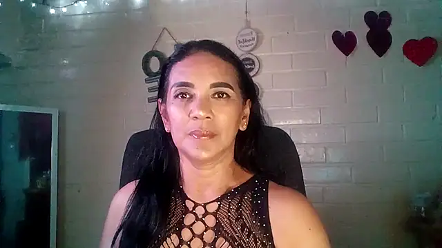 MiiaVelasquez online show from 04.01.26