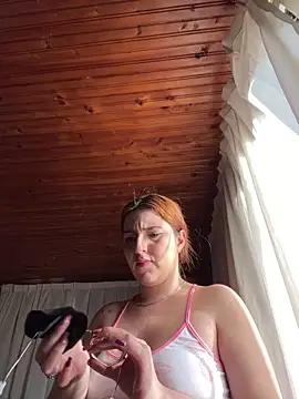 CoraVibes online show from 03.20.26