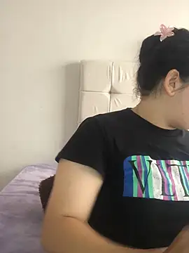 Snapshot of Kuromy_x chatting on 02.27.26 Kuromy x online show from 02.27.26