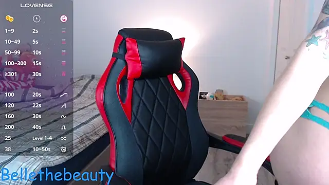 Snapshot of bellethebeauty20 chatting on 02.26.26 bellethebeauty20 online show from 02.26.26