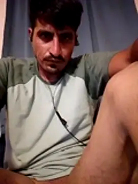 Snapshot of Arce92 chatting on 06.24.26 Arce92 online show from 06.24.26