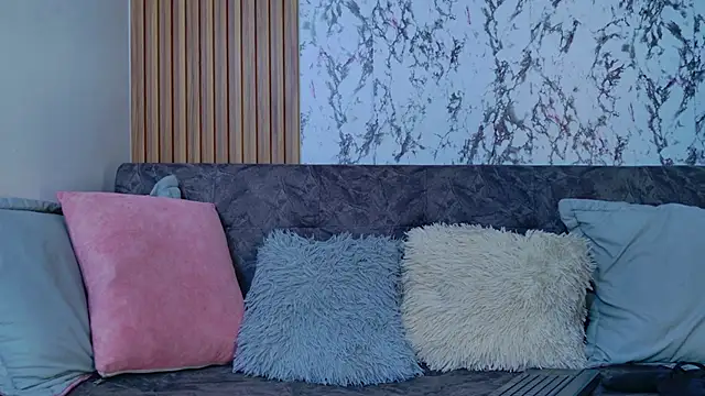 alielle online show from 10.06.25