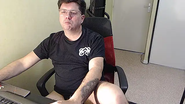 Snapshot of blueandwhite1 chatting on 01.31.26 blueandwhite1 online show from 01.31.26