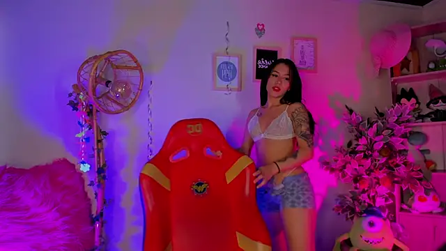  chloe moons  online show from 10.02.25