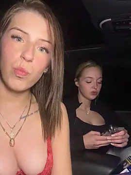 Snapshot of lisapeperoni chatting on 03.04.26 lisapeperoni online show from 03.04.26