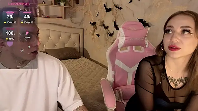 Crystal-Nuts online show from 12.14.25