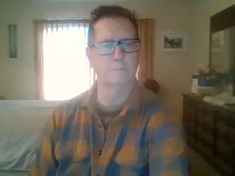 Snapshot of camminmichaellll chatting on 12.14.24 camminmichaellll online show from 12.14.24
