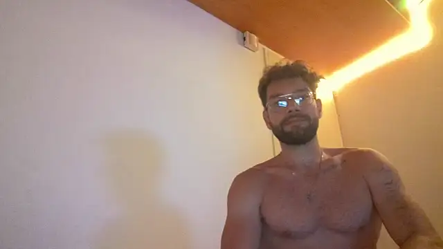 SweetBoyToy online show from 09.24.25