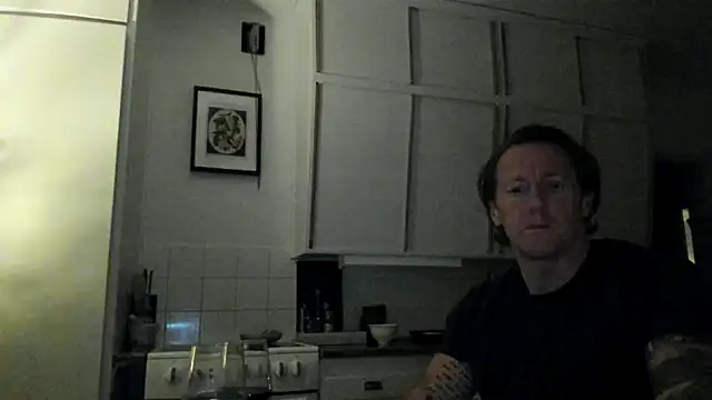 Snapshot of Coitus_Swe chatting on 09.13.25 Coitus Swe online show from 09.13.25