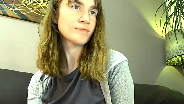 velina   online show from 10.19.25