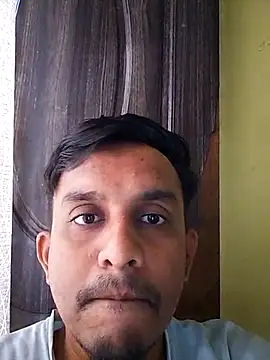 Snapshot of Nihaal17 chatting on 04.15.26 Nihaal17 online show from 04.15.26