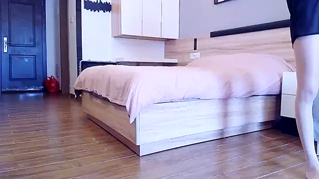 Snapshot of Tianxin6 chatting on 11.05.25 Tianxin6 online show from 11.05.25