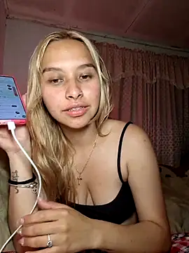 Snapshot of Siennalust1 chatting on 09.26.25 Siennalust1 online show from 09.26.25