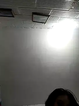 Snapshot of emmii_cute chatting on 09.28.25 emmii cute online show from 09.28.25