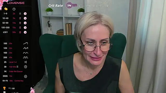 Snapshot of PamellaMurphy chatting on 09.19.25 PamellaMurphy online show from 09.19.25