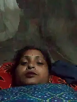 Snapshot of sonaya9y chatting on 09.08.25 sonaya9y online show from 09.08.25