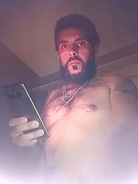 hornylatino702 online show from 02.18.26