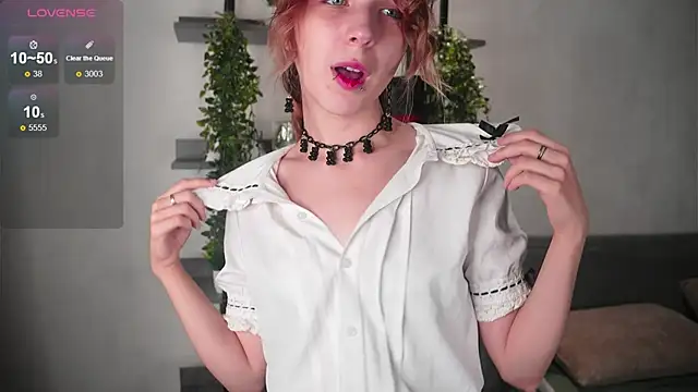 Snapshot of CameliaGlaue chatting on 09.14.25 CameliaGlaue online show from 09.14.25