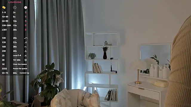 SirenaOstrem online show from 09.11.25