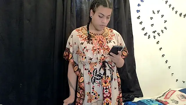 Snapshot of Ariana_rodriguez_0 chatting on 11.23.25 Ariana rodriguez 0 online show from 11.23.25