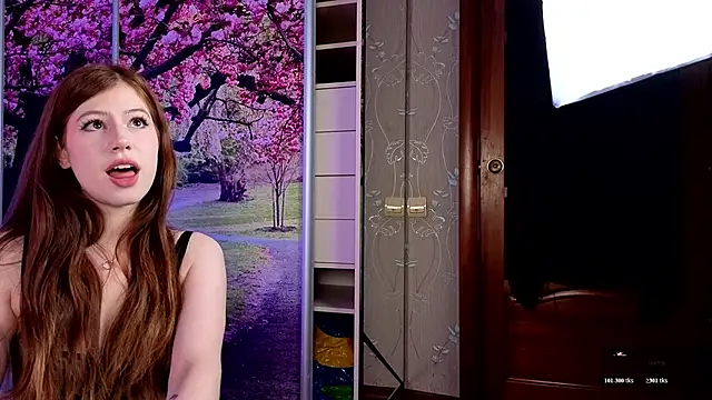 Snapshot of CarolaineMyers chatting on 05.25.26 CarolaineMyers online show from 05.25.26