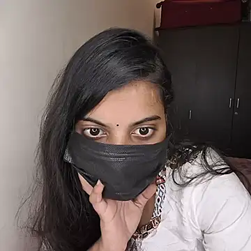 Snapshot of Telugu_sweet_couple_345 chatting on 10.15.25 Telugu sweet couple 345 online show from 10.15.25