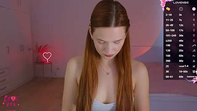 Snapshot of CuteAriel7 chatting on 06.09.26 CuteAriel7 online show from 06.09.26