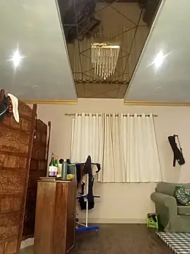 Nisha Sassmaxxx online show from 09.20.25