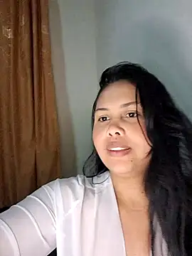 Snapshot of Alessandraa- chatting on 06.27.26 Alessandraa- online show from 06.27.26