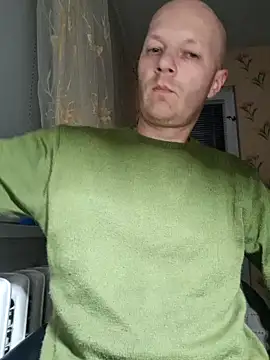 Snapshot of nukaatvinta chatting on 10.05.25 nukaatvinta online show from 10.05.25