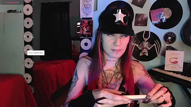 lilithword online show from 10.11.25