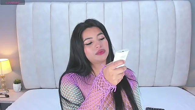 ScarletStarr online show from 11.21.25