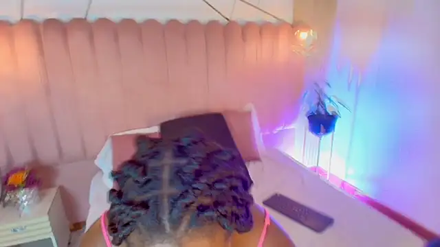 Chloee Miller1 online show from 10.02.25