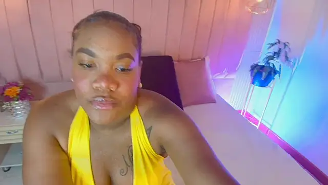 Chloee Miller1 online show from 10.07.25