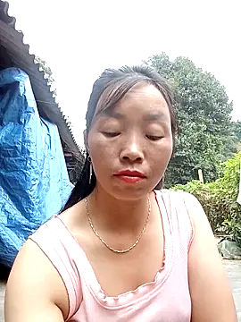 Snapshot of hera-00 chatting on 09.25.25 hera-00 online show from 09.25.25