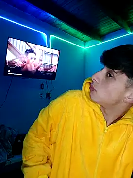 Snapshot of matiatr1112 chatting on 09.10.25 matiatr1112 online show from 09.10.25